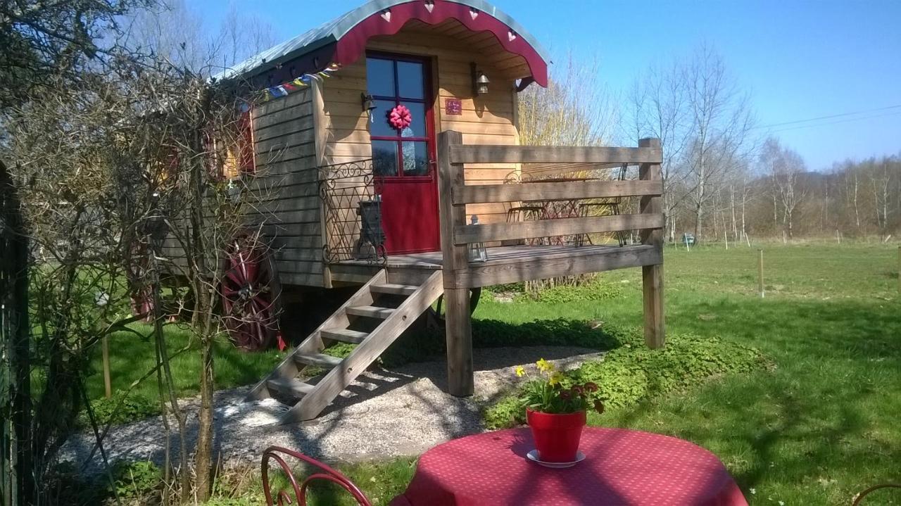 Roulotte Le Temps De Rever Acomodação com café da manhã Saint-Michel-sur-Meurthe Exterior foto